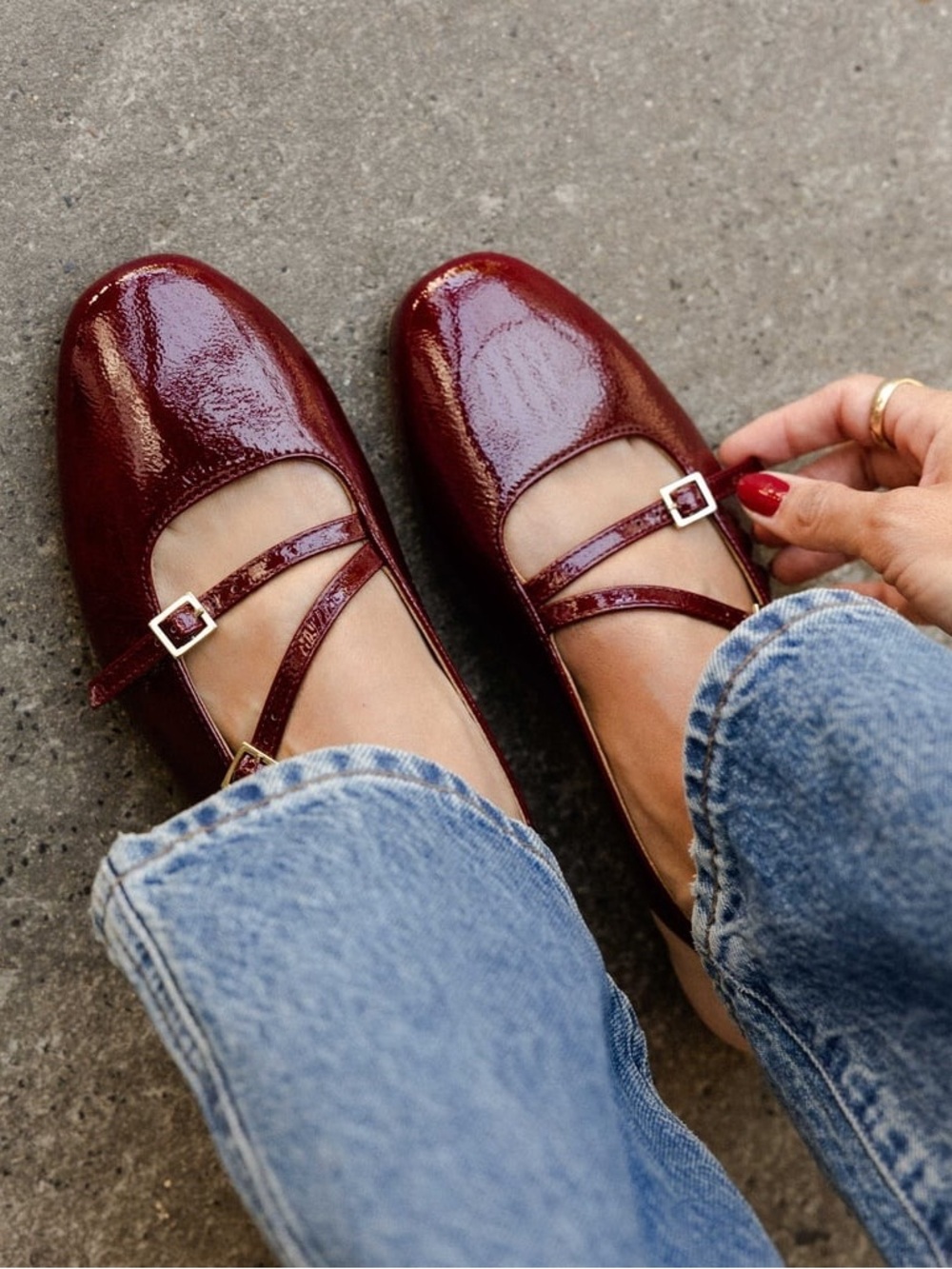 Red ballet flats - Picture 2 of 8